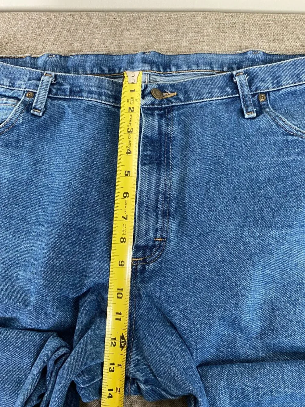 Wrangler Rugged Wear Denim Jeans Men's 42 x 30 High Rise Blue Casual Pants